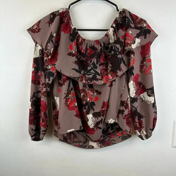 Aritzia Wilfred Morel Floral Off Shoulder Blouse Ss M - Picture 6 of 16